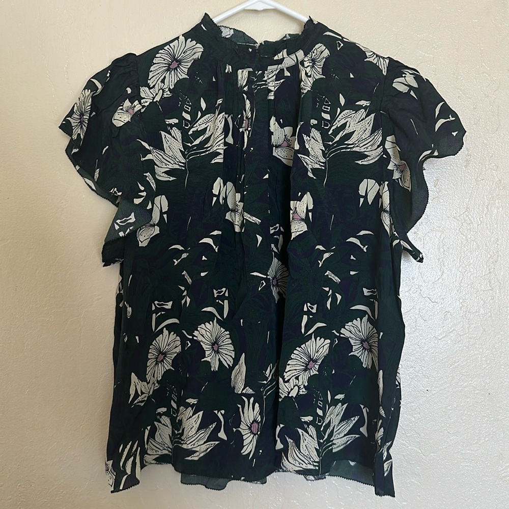 TROVATA birds of paradis carla highneck blouse in Night Palm